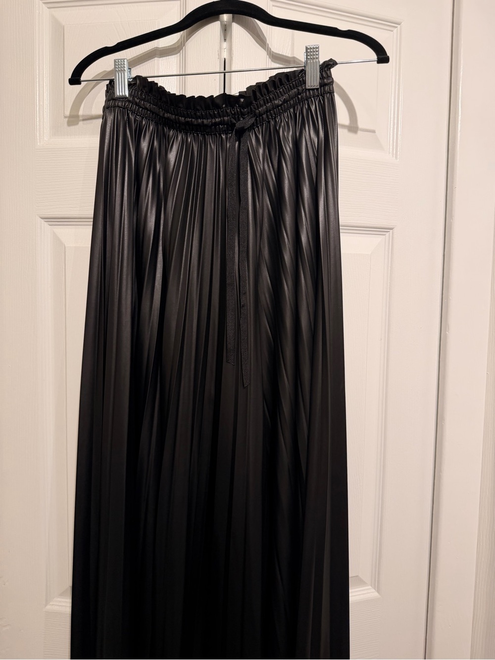 Leatherette like black Pleated Midi/Maxi palazzo pant skirt - Women